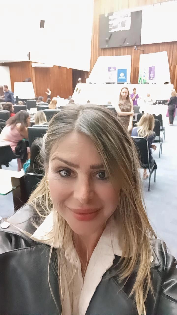 Dra. Aline Passarelli Mocelin